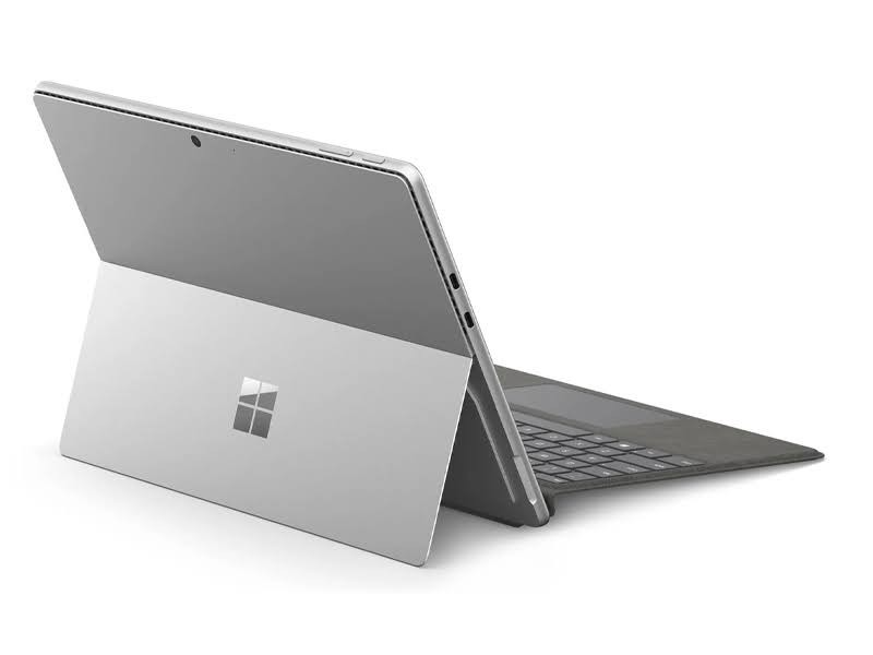 مقایسه سرفیس پرو 10 و 11